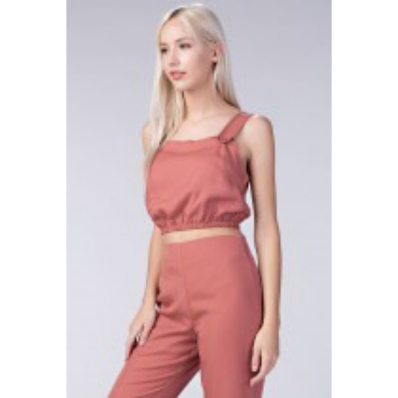 3/$25 THICK STRAP BOXY TOP - Picture 4 of 8